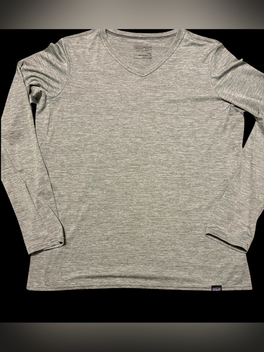 Patagonia Women’s Long-Sleeve V-Neck Top in Heather Gray